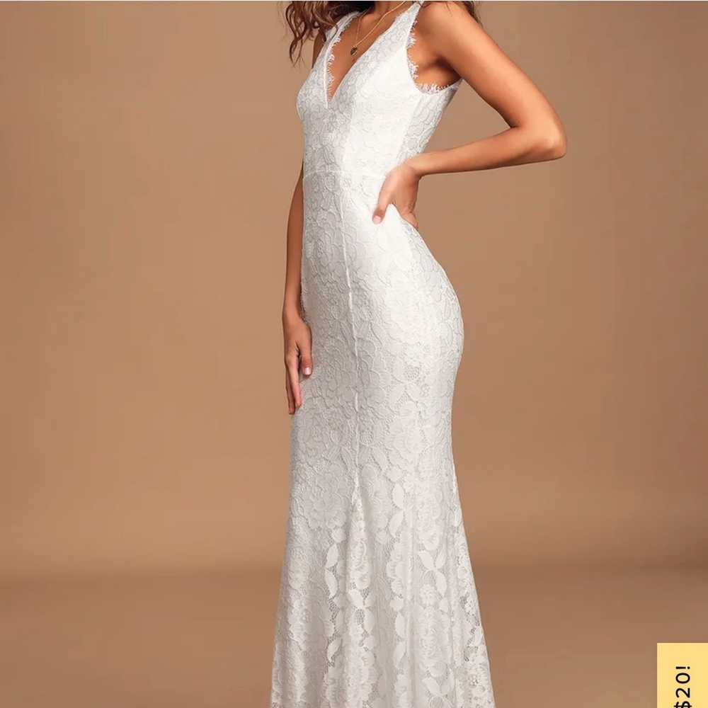 Lulus Lace Me Tell You NWT Small Formal dress. Wedding, prom.
